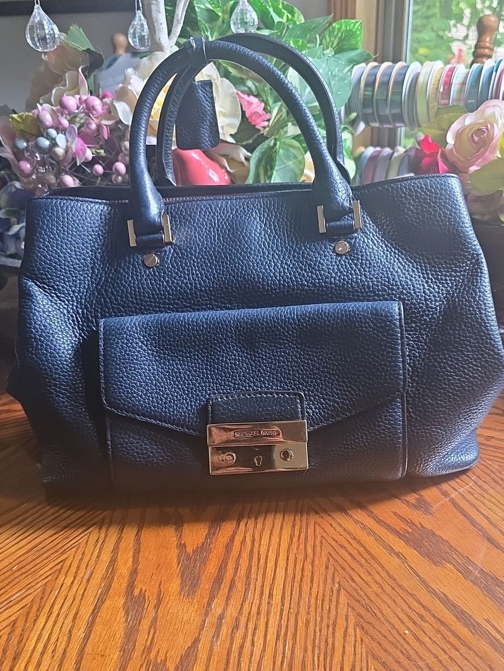 Micharl Kors Heavy Duty Leather Satchel